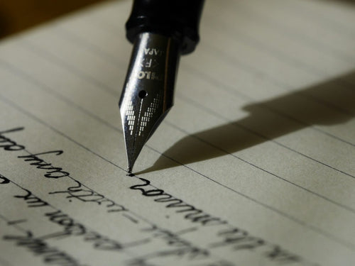 Turning Creative Writing into Visual Storytelling