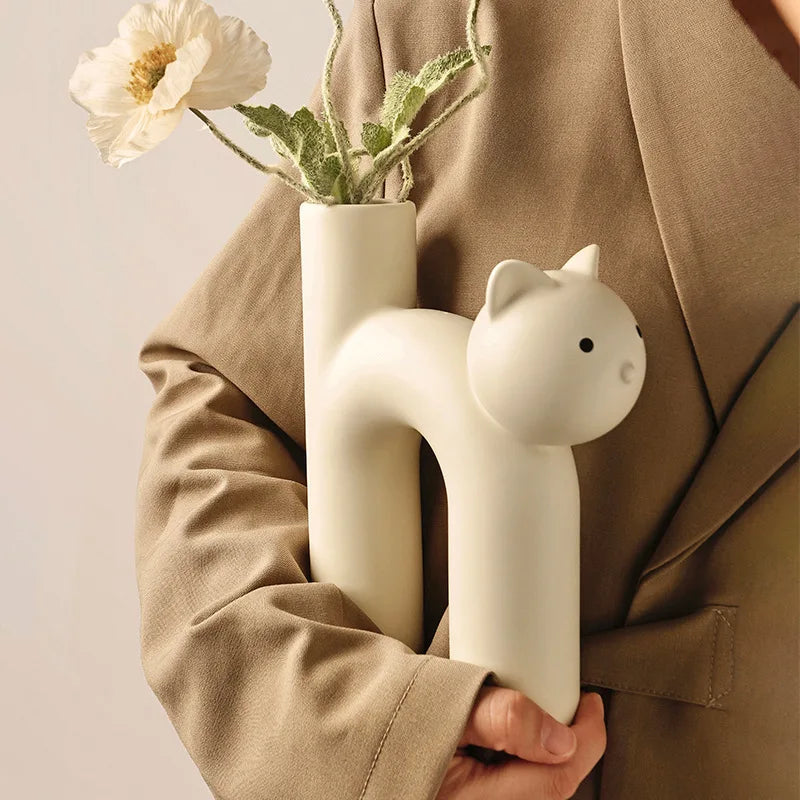 “Discover the Elegant Charm of the Mini Cat H-shaped Flower Vase: A Perfect Gift for Design Lovers”