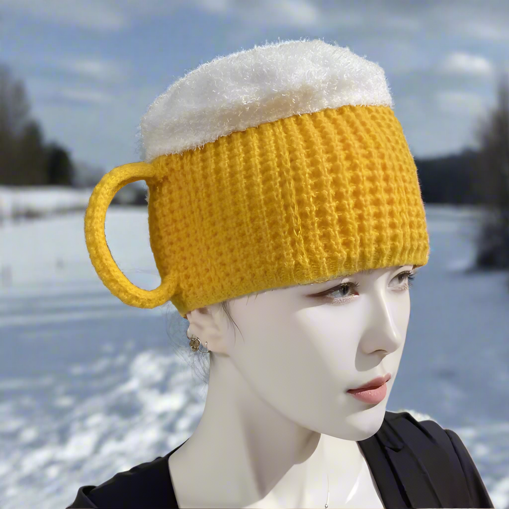 “Discover the Perfect Gift: Beer Mug-Inspired Knitted Hat for Beer Lovers”