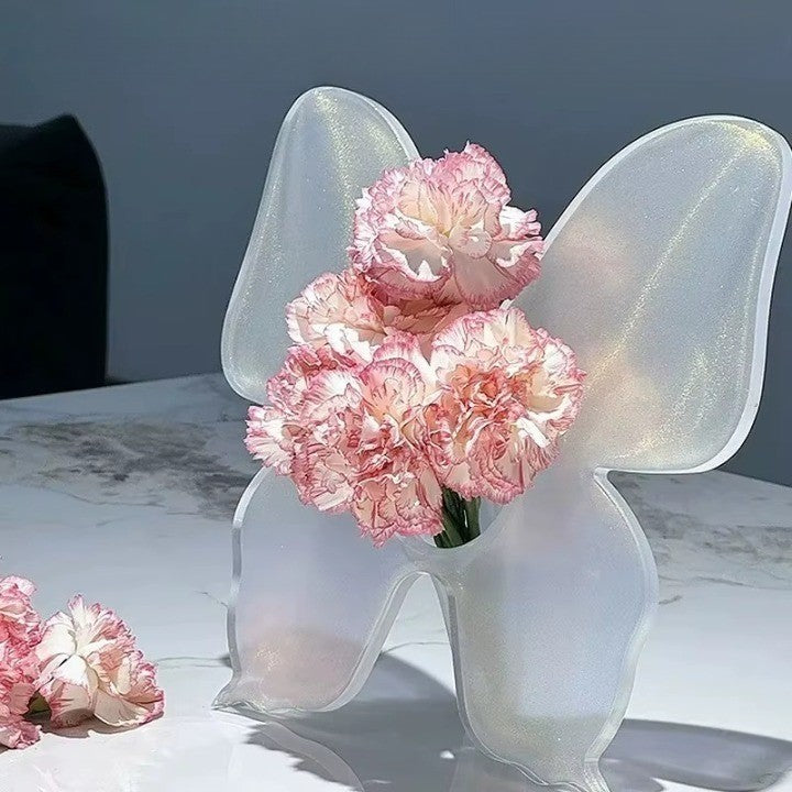 Enhance Your Home Decor with the Artistic Butterfly Clear Flower Vase: A Perfect Gift Solution