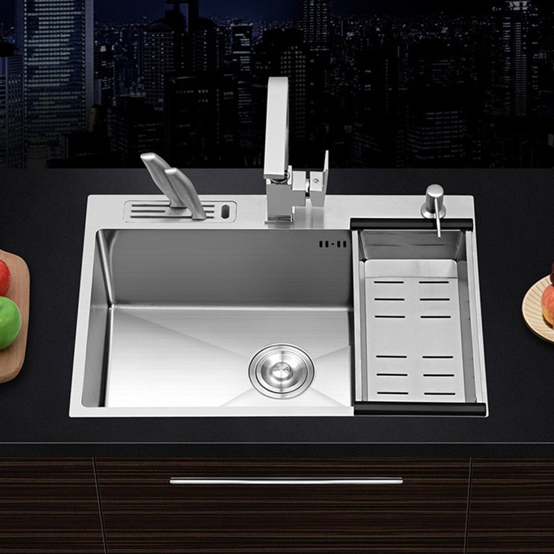 Upgrade Their Kitchen: The Perfect Gift – Modern Undermount Steel Sink