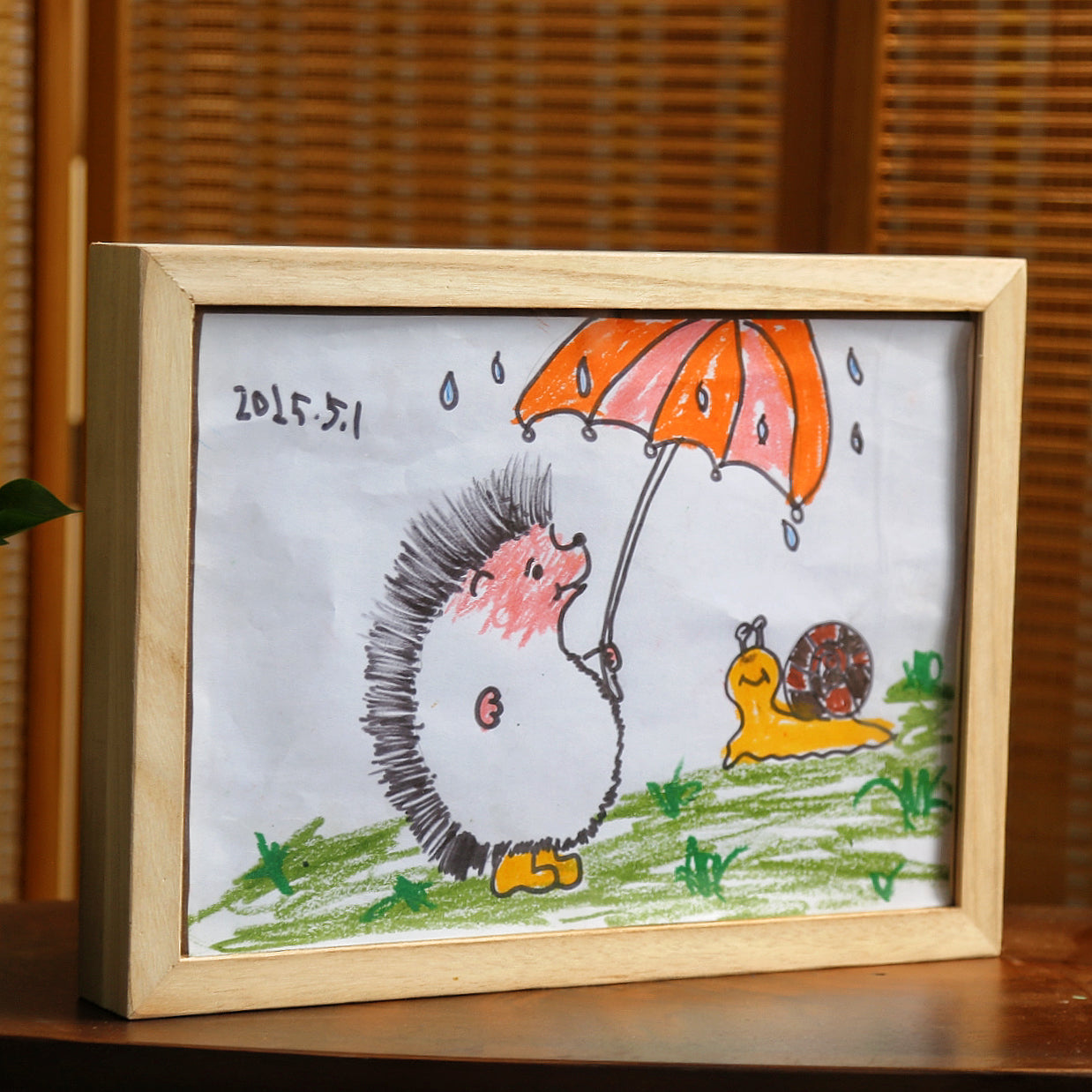 Unique Gift Idea: Story Maker Frame for Kids’ Art Display & Storage