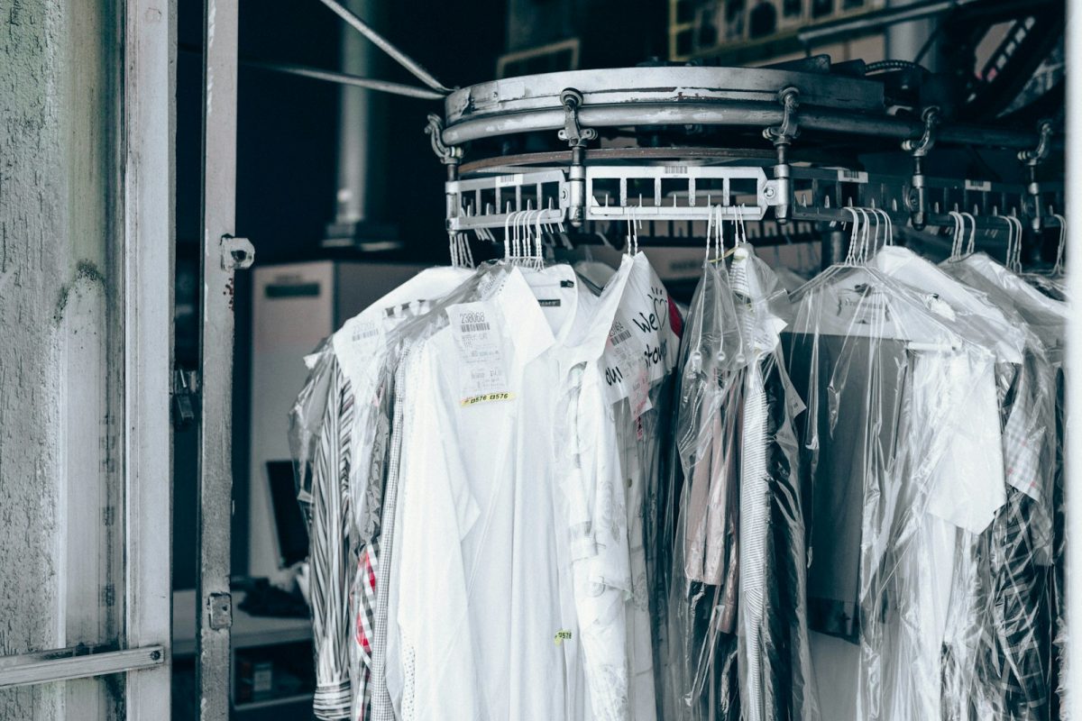 Drying Racks & Hangers: Your Guide to Air-Drying Clothes