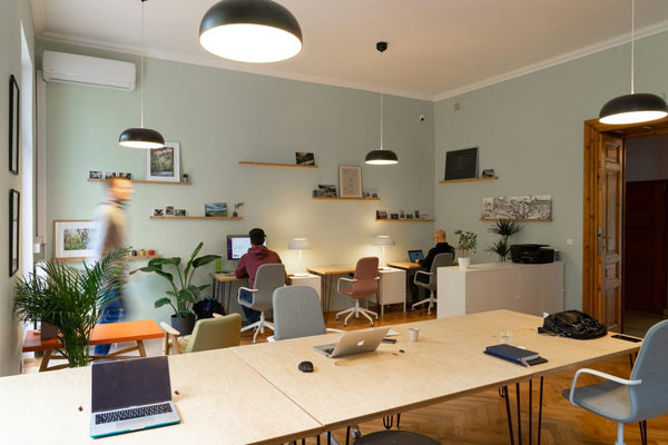 Fun Office Gadgets: Top 5 Picks for 2024