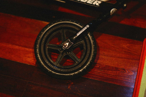 Folding 3-Wheel Electric Scooters with Padded Seats