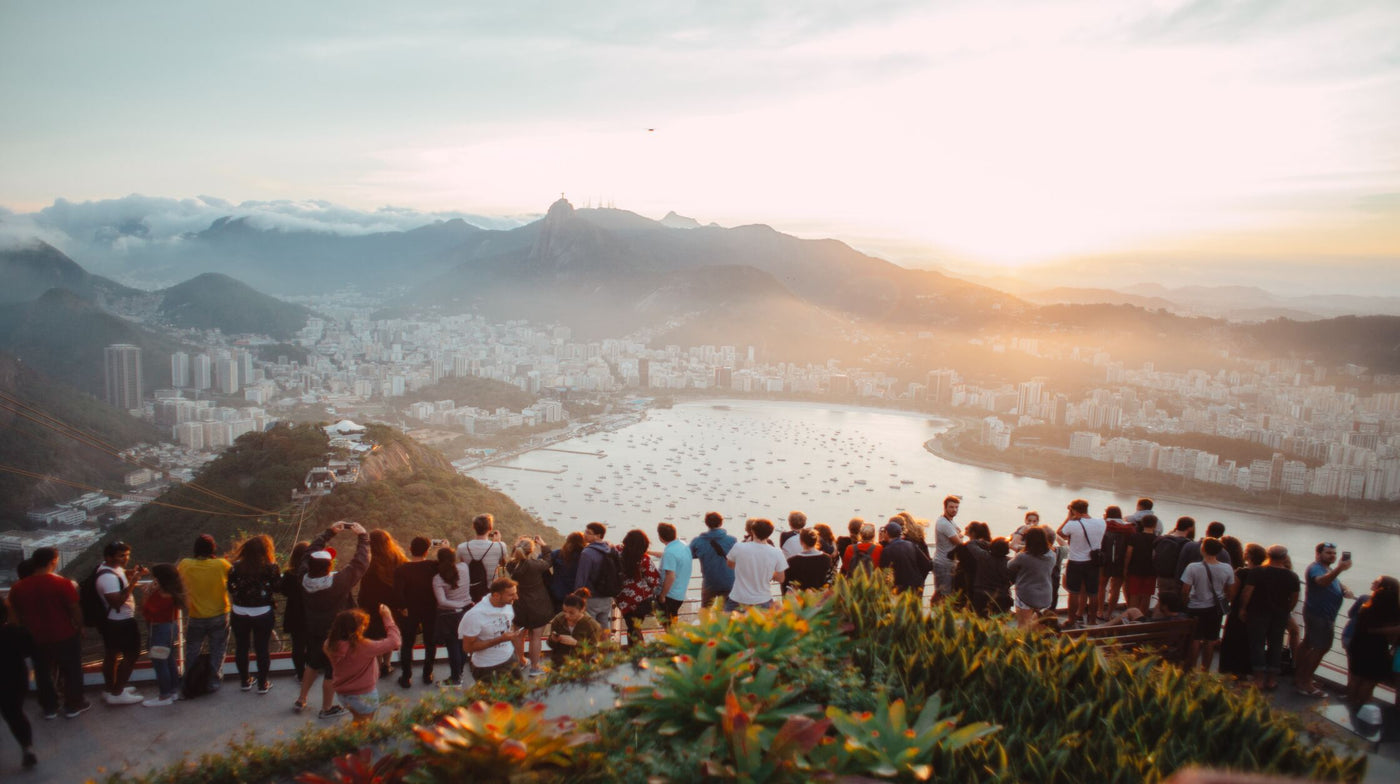 New Era of Travel: Unveiling the Impact of Tech Trends on the Tourism Industry
