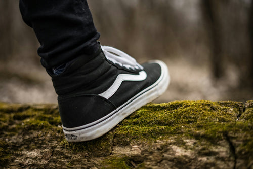 30 Cozy Footwear Ideal for Extended Wear