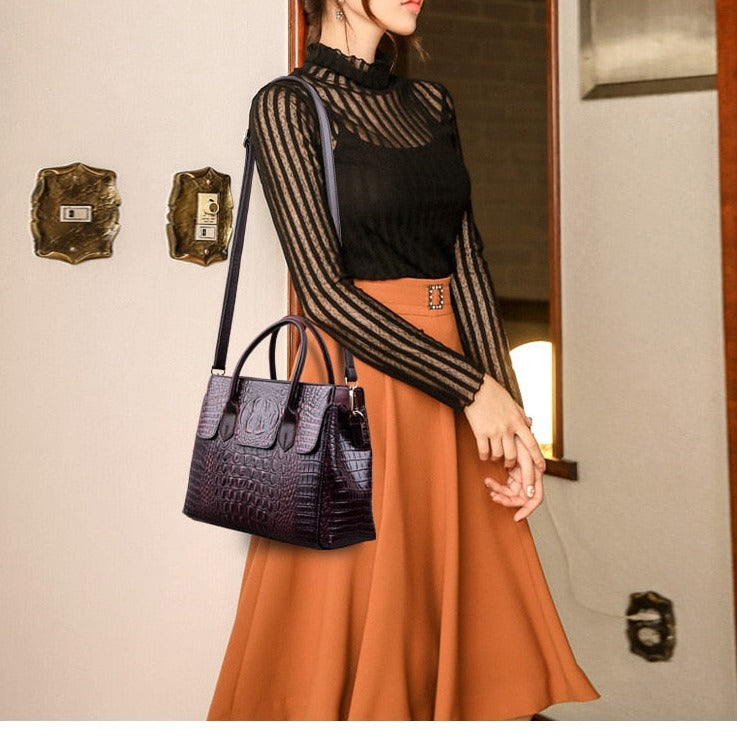 Elegant European Style Crocodile Pattern Women Bag - Image 3