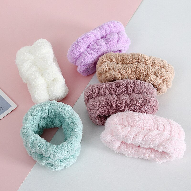 Mini Water-Absorbing Wristband Towel - Image 0