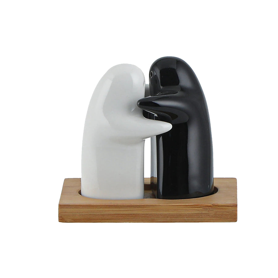 2PCS Love Hug Seasoning Shakers Sets