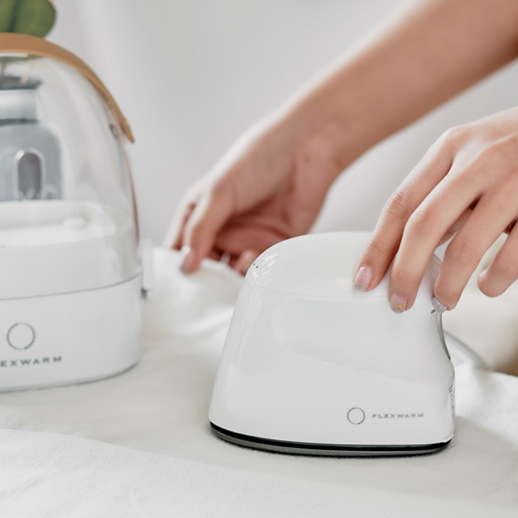 Mini Portable Powerful Steam Iron - Image 0