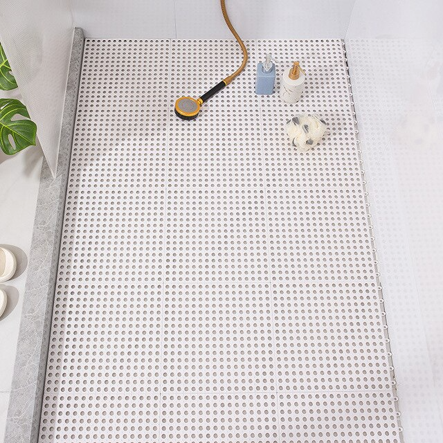 Non-Slip Easy Draining Bathroom Mat