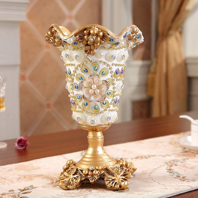 European Luxury Diamond Resin Vase - Image 3
