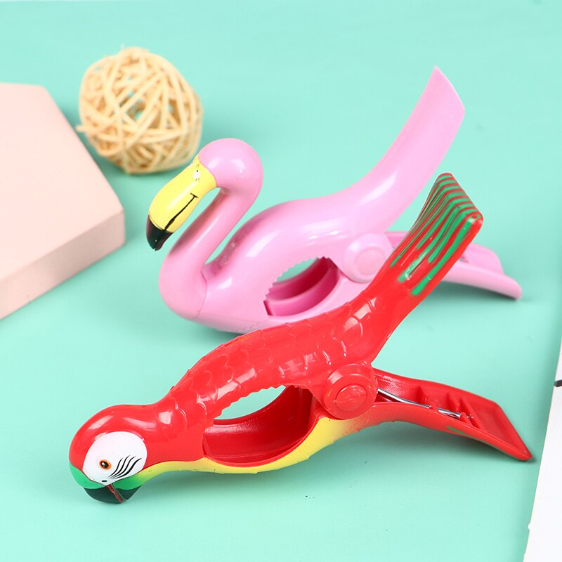 Cartoon Beach Towel Holder Clip Set - Image 8