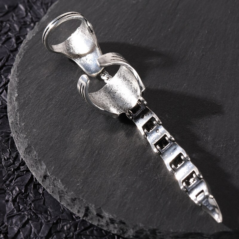 Creative Gothic Scorpion Ring - Image 4