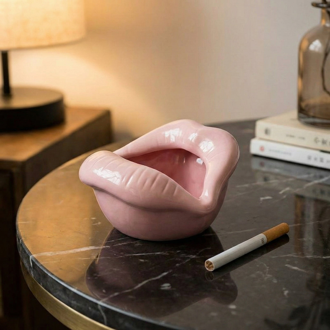 Kiss Me Creative Ashtray - Image 1