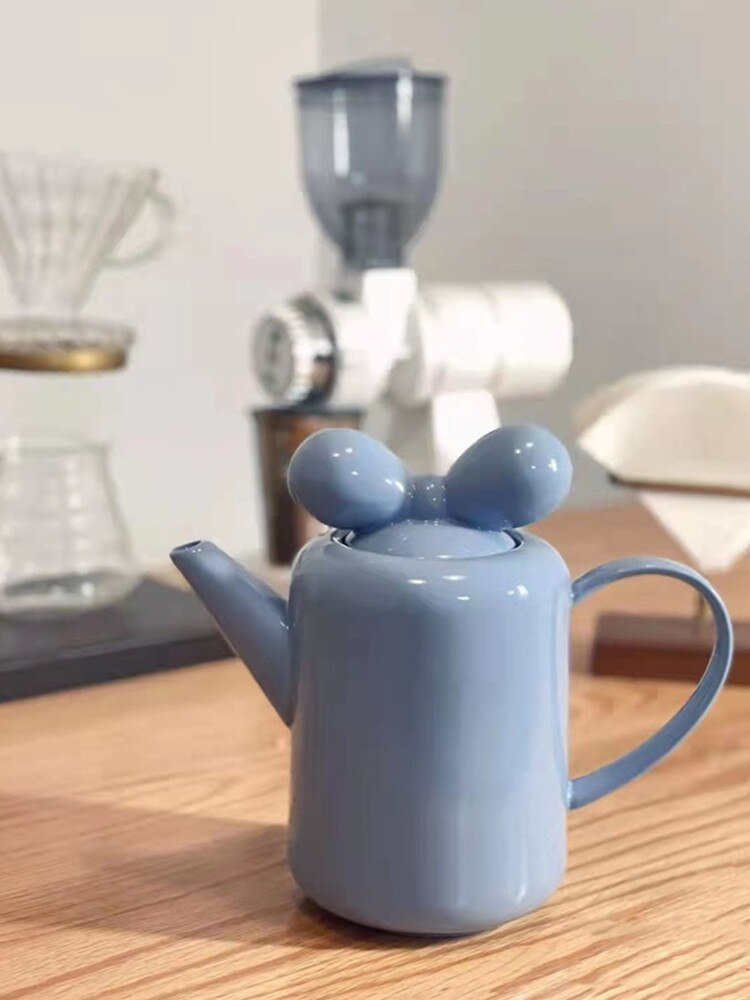 Bow Knot Design Porcelain Tea Pot - Image 2