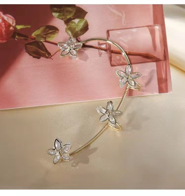 Elegant Flowers Adjustable Clip Earrings - Image 5