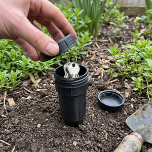 Lawn Locker Sahte Fıskiye Gizli Anahtar Kasası
