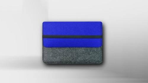 Handcrafted Wool Felt 15" MacBook Pro Sleeve - Image 3