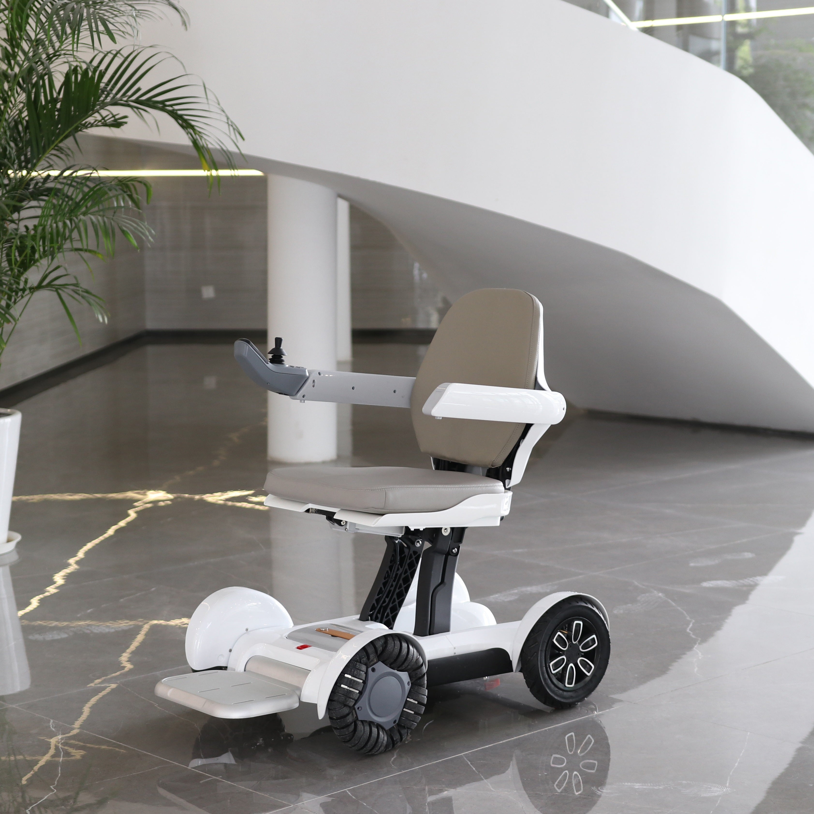 Modern Foldable Electric Mobile Scooter Wheelchair - Image 4