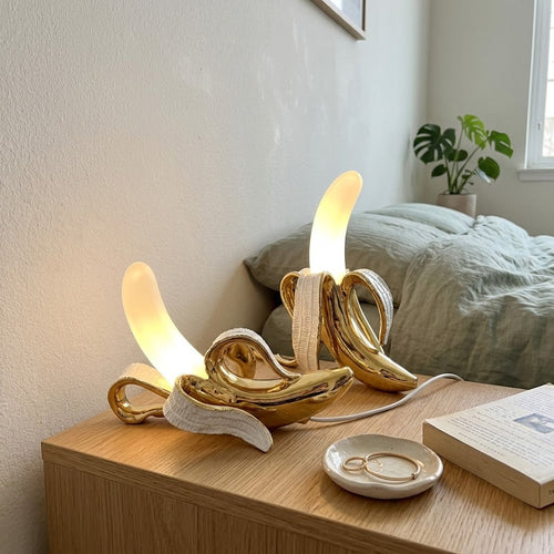 Glow Peel Banana Night Lamp - Image 0
