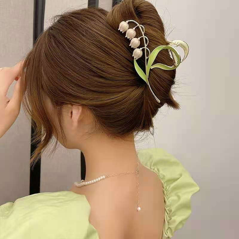 Bluebell Floral Hair Claw Clip - Image 2