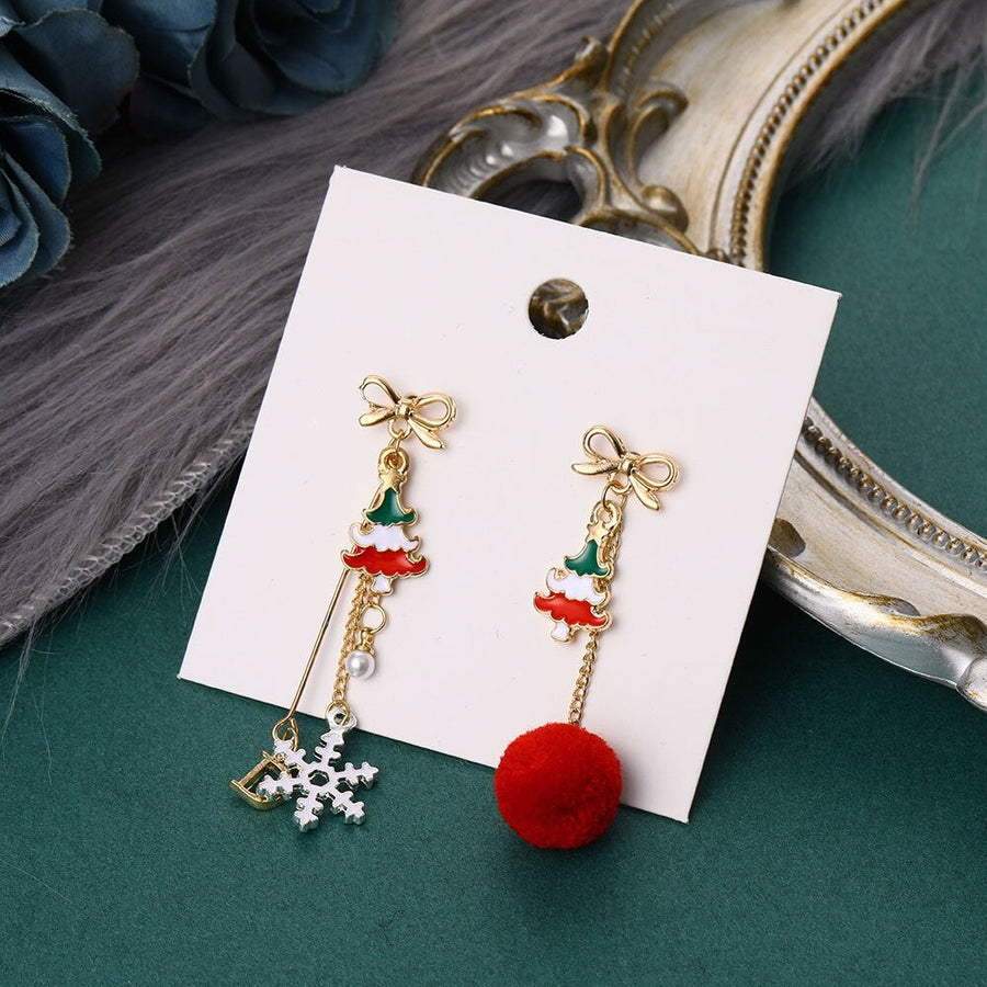 Santa's Helpers Earrings - Image 4