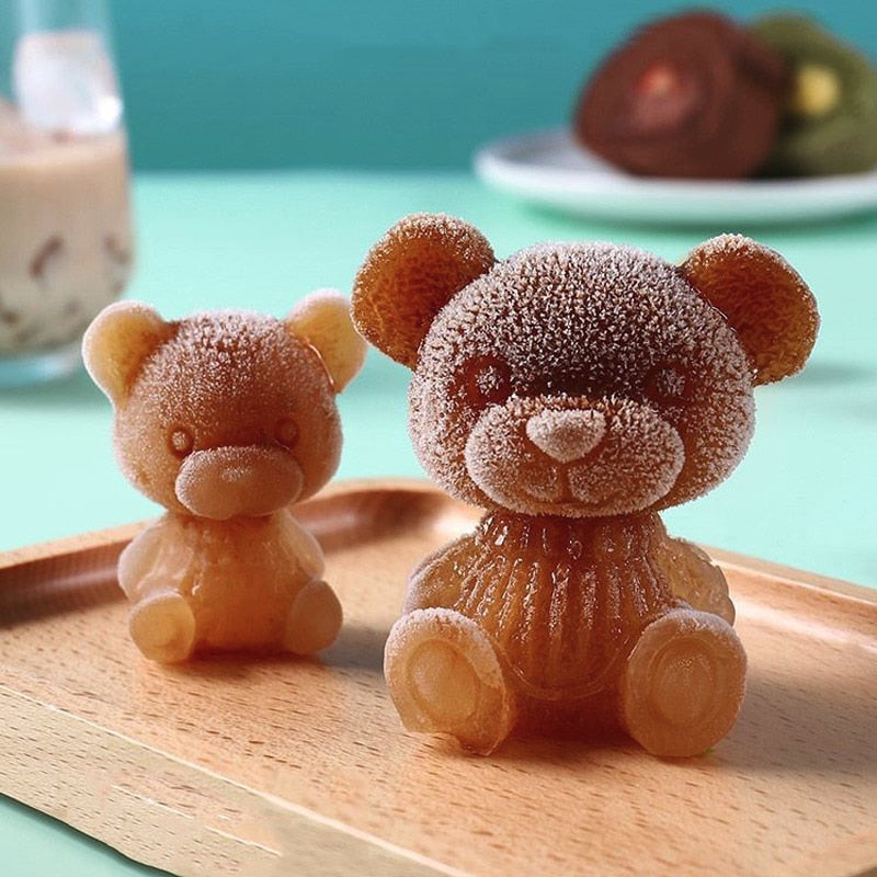 Frosty Bear Ice Cube Maker