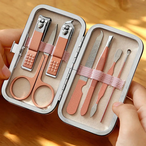 Salon Style Travel Manicure Pedicure Set - Image 0