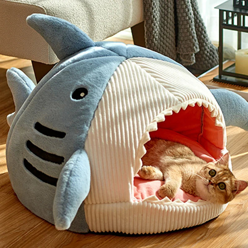Sleepy Shark Portable Warm Pet House - Image 9