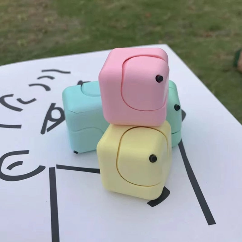 Magic Mini Cube Infinity Fidget Toy - Image 0