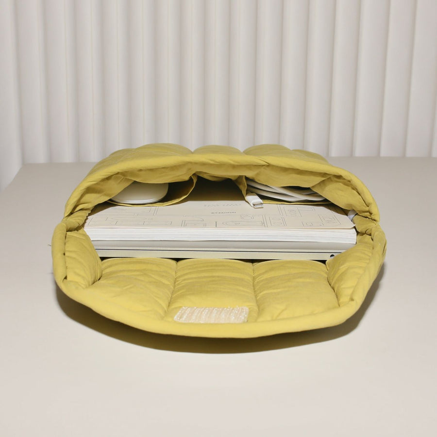 Ultra Protective Padded Tablet Bag - Image 3