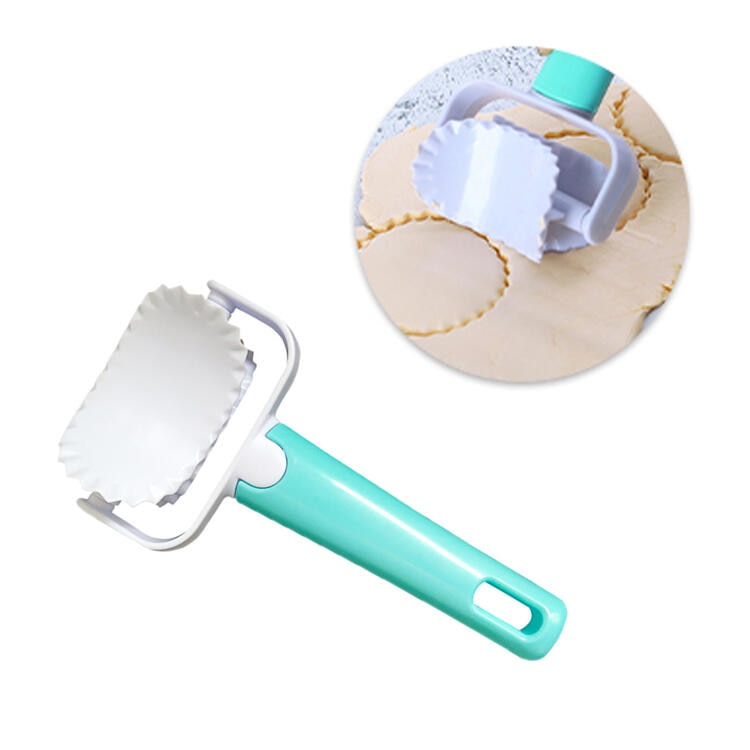 3Pcs Cake Decorating Dough Cutter Roller - Image 2