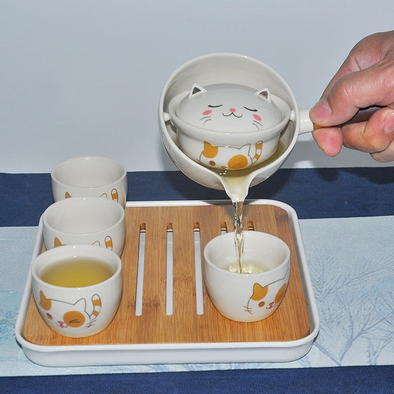 Self-Rotating Cute Cat Kung Fu Tea Set