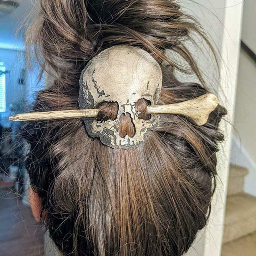 Retro Punk Metal Skull Hair Clips - Image 2