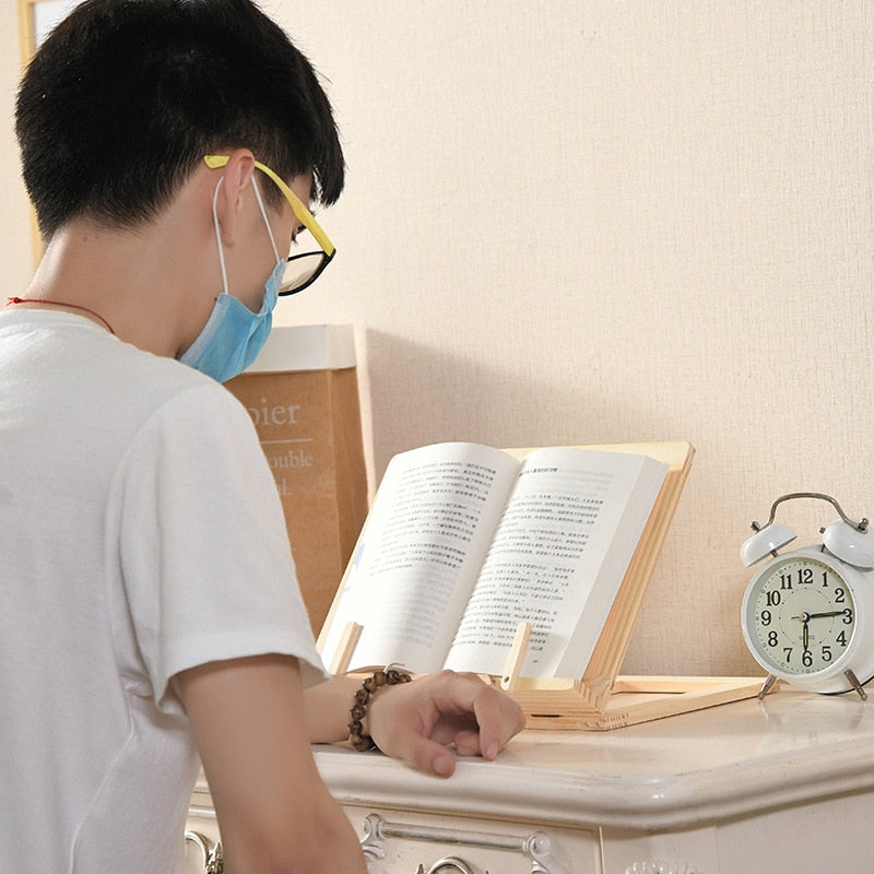Creative Bookworm Wooden Tablet Stand - Image 2