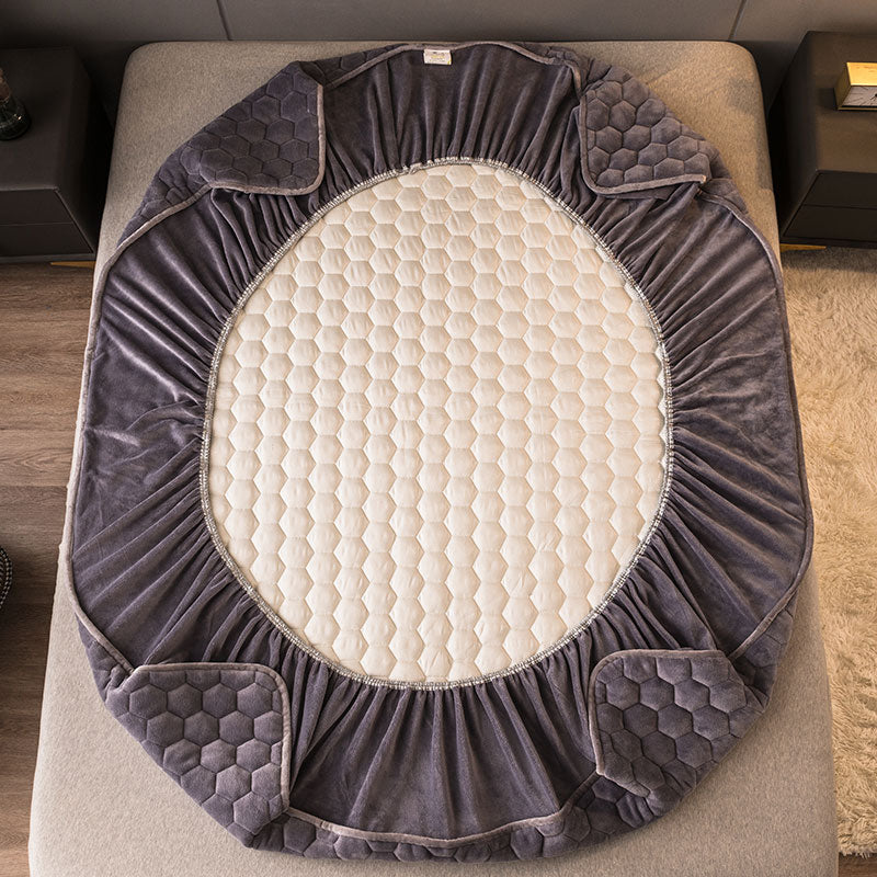 Elegant Velvet Thick Mattress Cover - Image 2