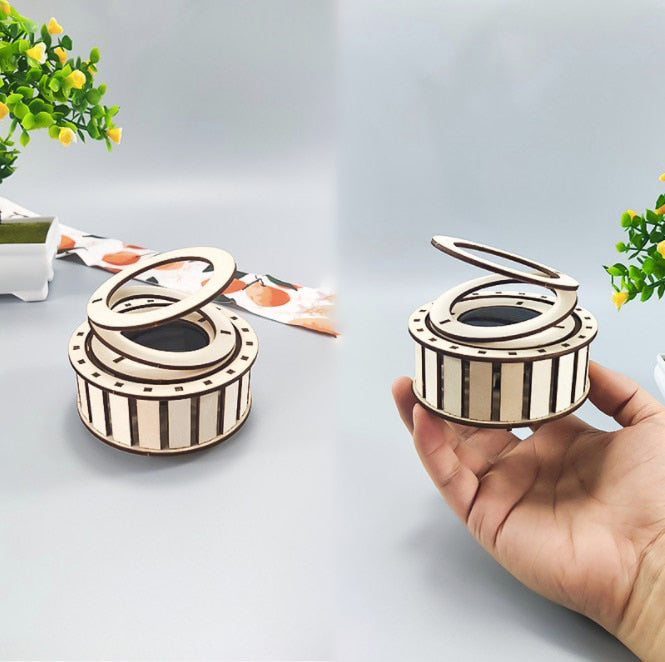 Eco Engineer Solar Energy Wooden Decor - Image 0