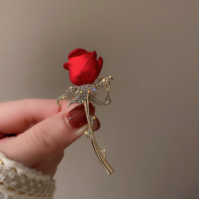 Elegant Rhinestone Flower Brooches