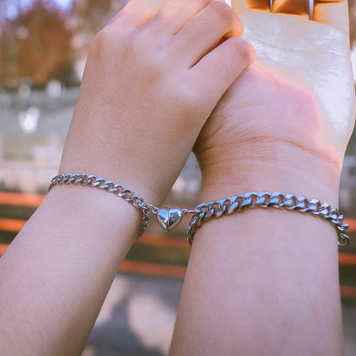 Heart-Shaped Magnet Couples Bracelet - Image 0