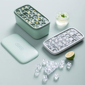 Double Layer Ice Mold Storage Box - Image 0