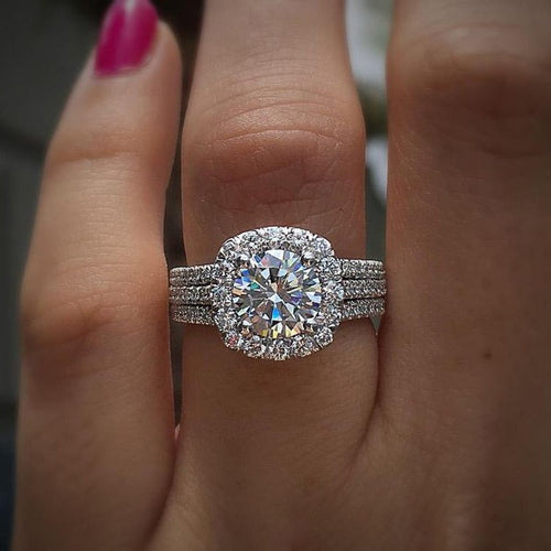 Eternal Sparkle Romance Sophisticated Ring - Image 0