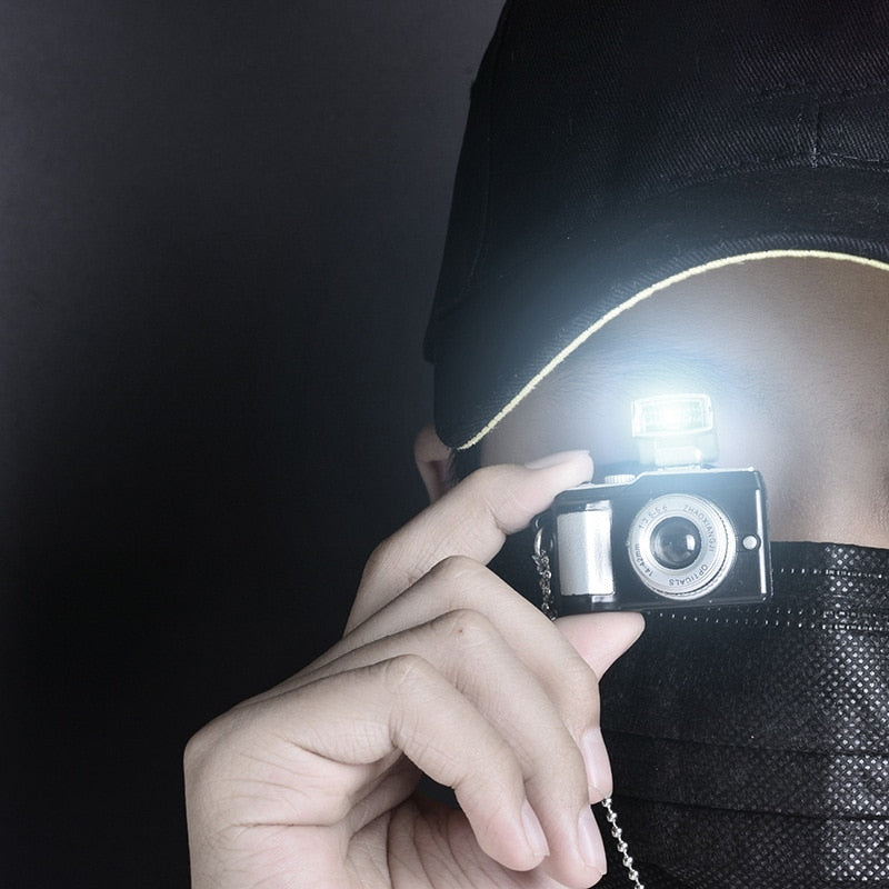 Vintage Camera Shaped Flashlight Necklace - Image 2