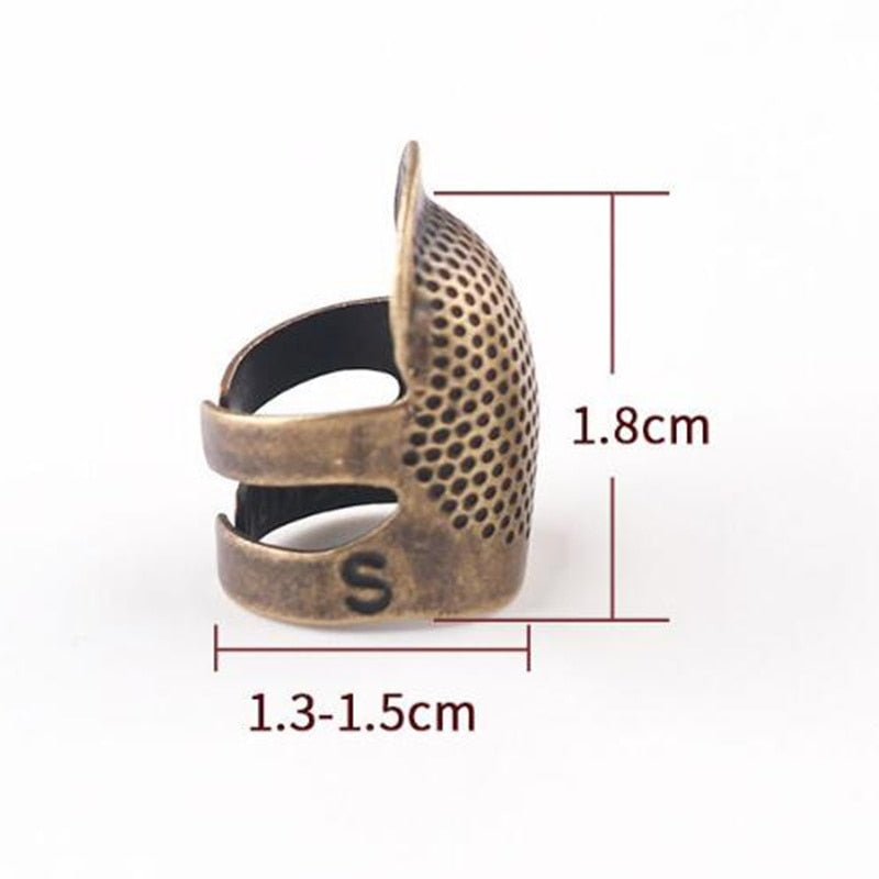 Retro Finger Armor Sewing Protector - Image 3
