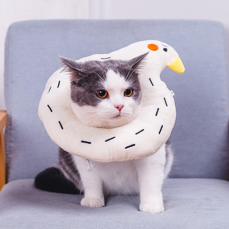 Soft Avocado-Shaped Pet Healing Collar