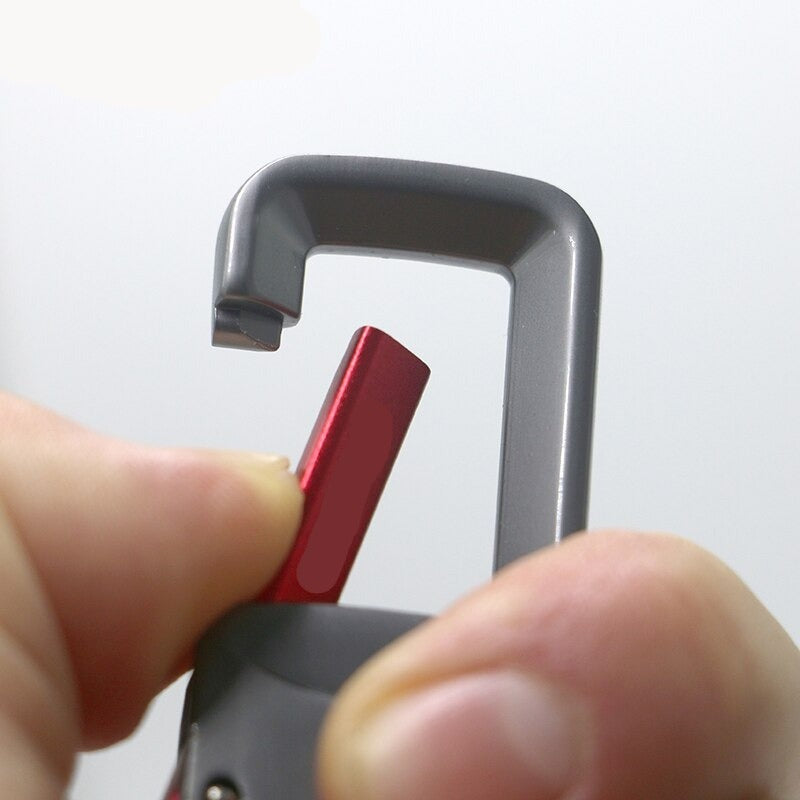 Stylish Metal Belt Keychain - Image 1