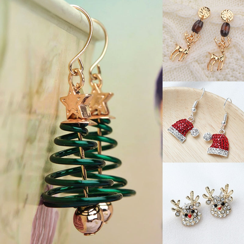 Charming Christmas Time Design Earrings