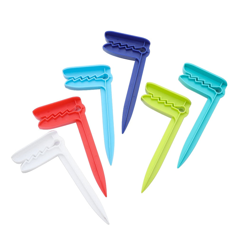 Beach Towel Holder Clips - Image 11