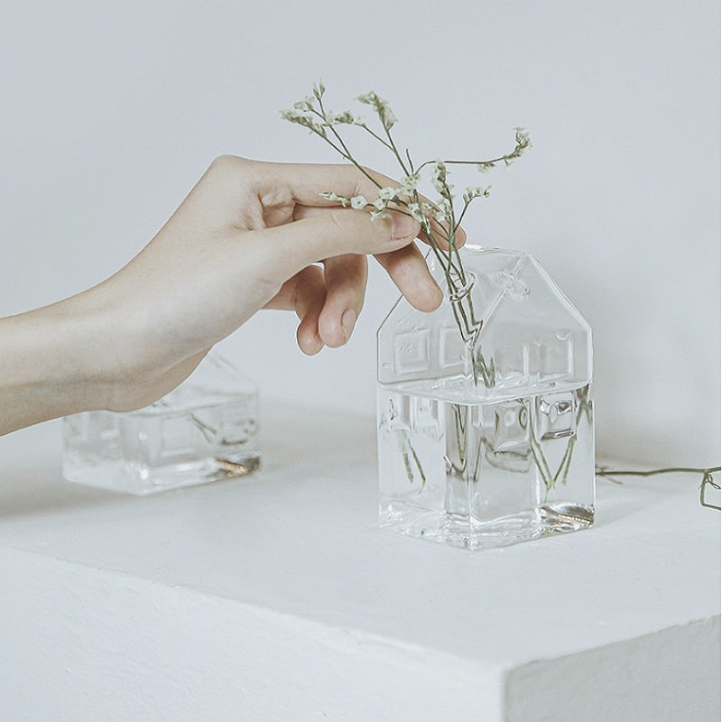 Simple Mini House Glass Flower Vase